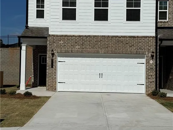 8206 Tiger Way, Riverdale, GA 30296
