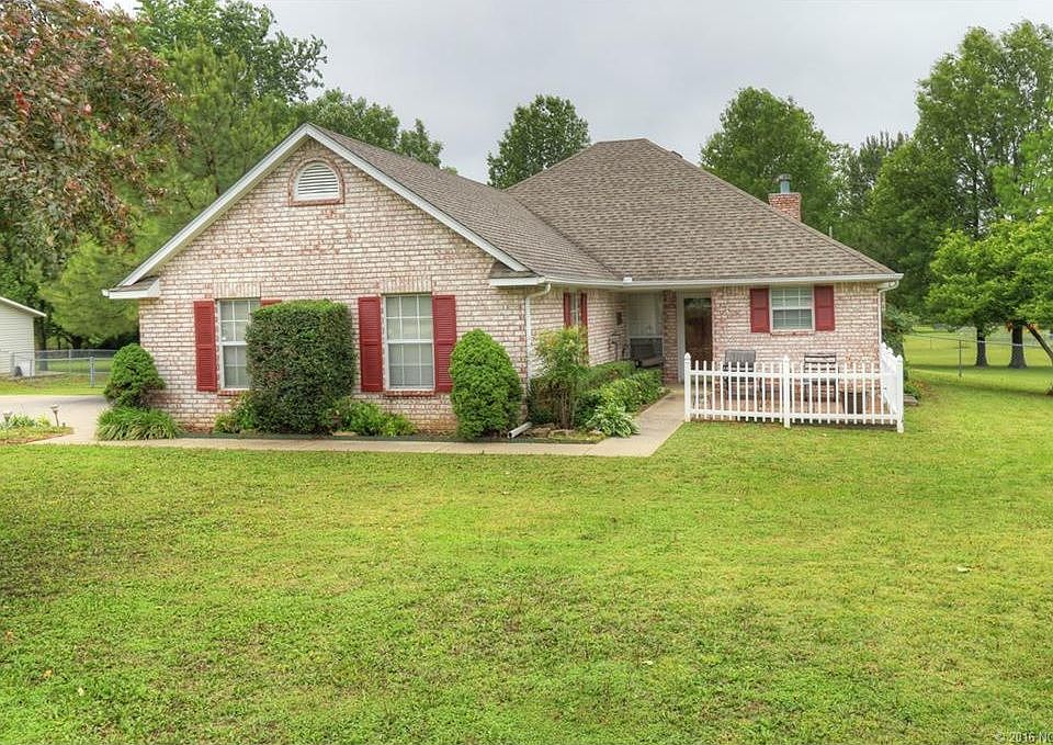 1st image of 755 Christmas Ln