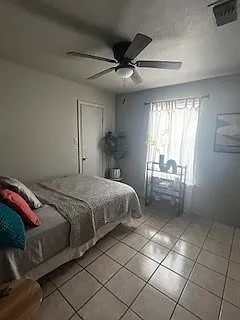 2665 El Indio Hwy — Photo 6