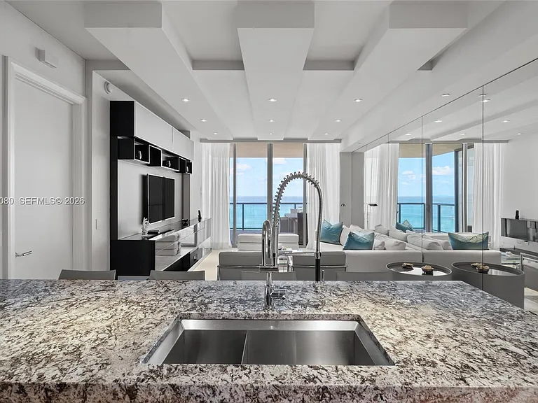 9703 Collins Ave #2515 — Photo 6