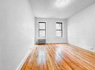 405 W 45th St #4E, New York, NY 10036