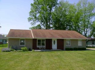 1129 N Hartzler St, Warsaw, IN 46580