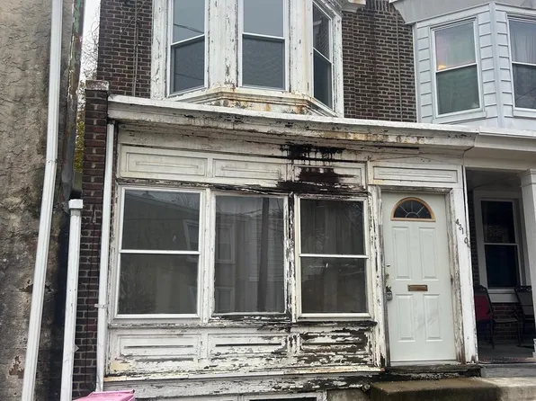 4310 Dobson St, Philadelphia, PA 19129