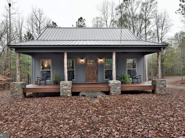 2323 Pleasant Valley Rd