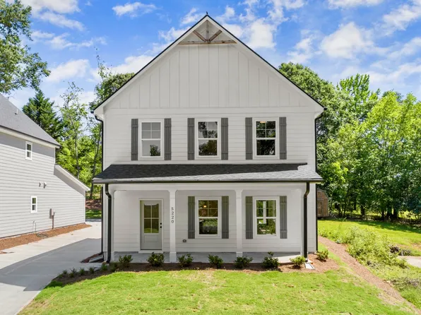5220 Chattahoochee St, Flowery Branch, GA 30542