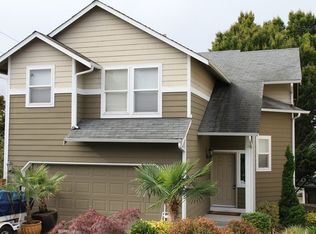 1209 Dayton Pl NE, Renton, WA 98056