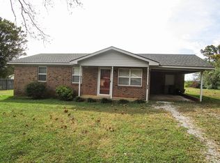 107 Kelly Dr, Russellville, AL 35653