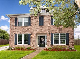 2871 Morningmist Ln, Dickinson, TX 77539