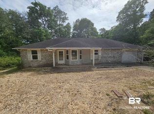 2700 Pine Ridge Dr, Lillian, AL 36549