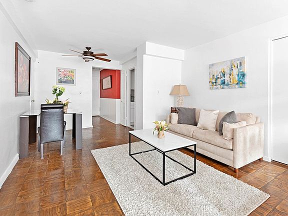 3rd image of 333 E 55th St APT 10C