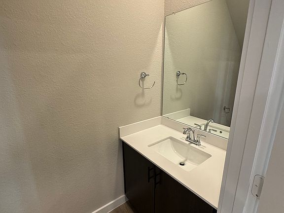 5th image of 200 White Water Dr #817