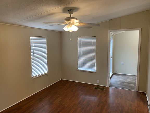 3rd image of 187 Darla Dr