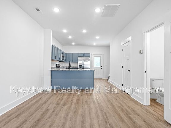 4th image of 103 Front Ridge Cir