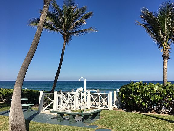 Private deeded Beach 