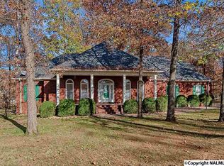 127 Phantom Dr, Toney, AL 35773