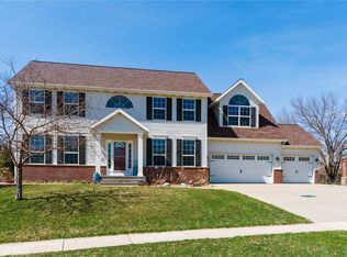 3180 Grey Wolf, Hiawatha, IA 52233