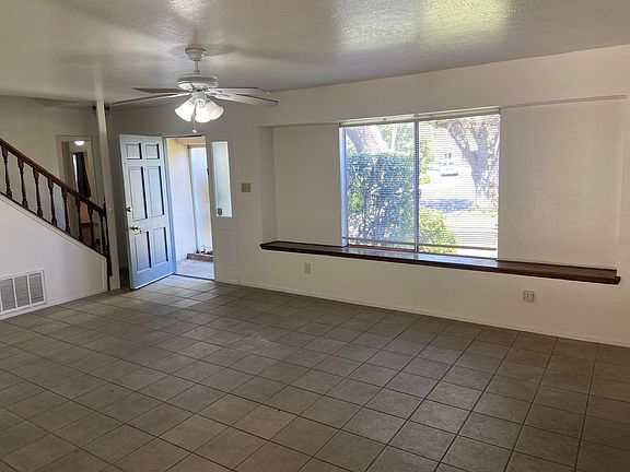 5th image of 9038 Feather River Way