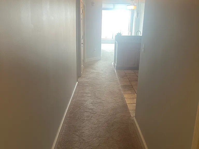 118 E Market St #3 — Photo 4