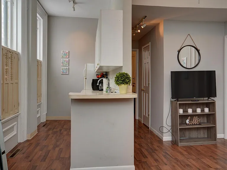 1076 Neil Ave #1A — Photo 16