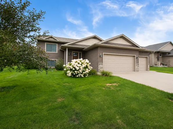 6143 39th Ave NW, Rochester, MN 55901