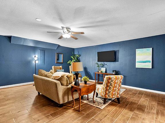3rd image of 1027 Graystone Dr #18126263