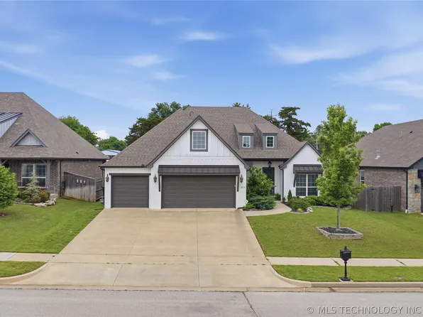 814 E Delmar Pl, Broken Arrow, OK 74012