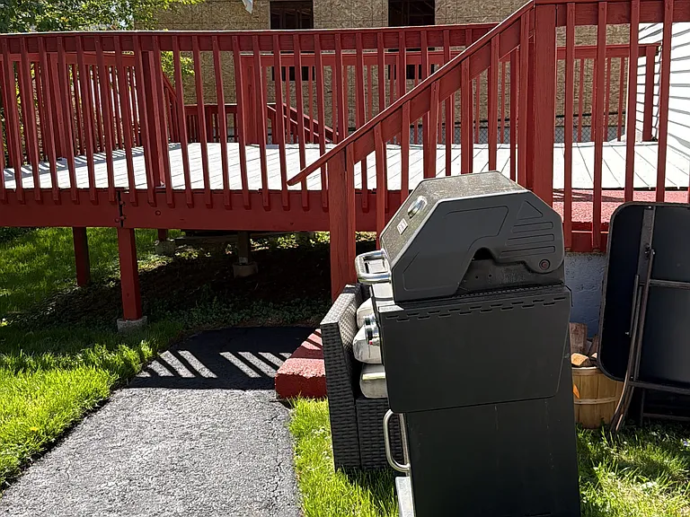 192 Wolcott Hill Rd — Photo 4