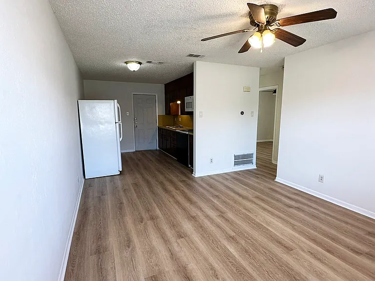 1509 Janis Dr #A — Photo 5