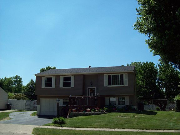4th image of 213 Butler Trl