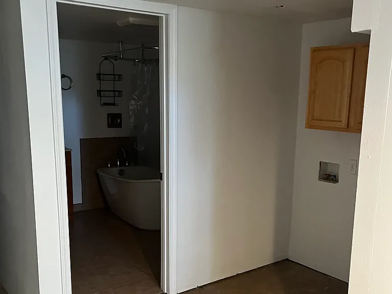 1405 Worden Ave — Photo 15