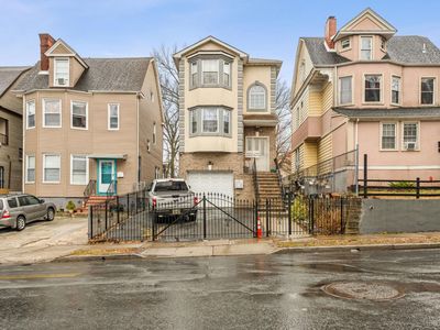 165 William St, East Orange, NJ, 07017