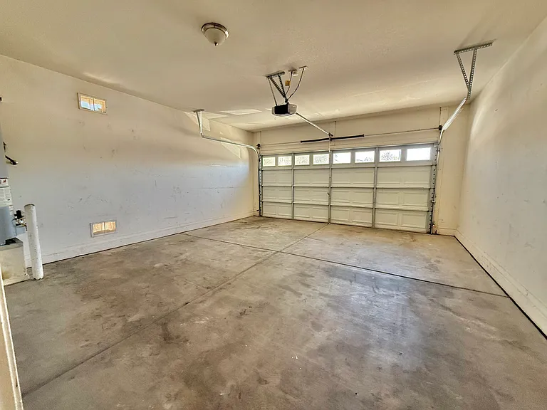11830 W Washington St — Photo 23