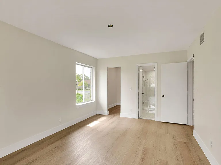 6299 Chasewood Dr #G — Photo 13