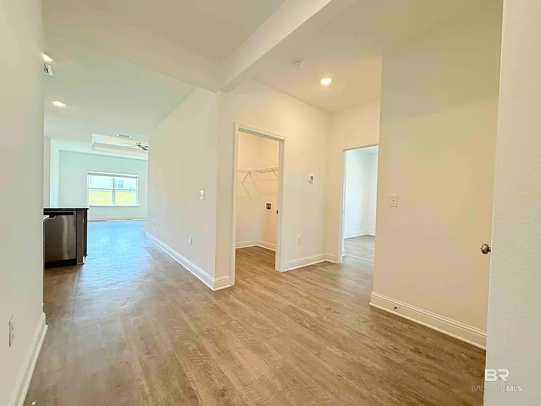13179 Cavalier Dr — Photo 8