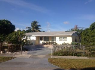 17520 SW 121st Ave, Miami, FL 33177