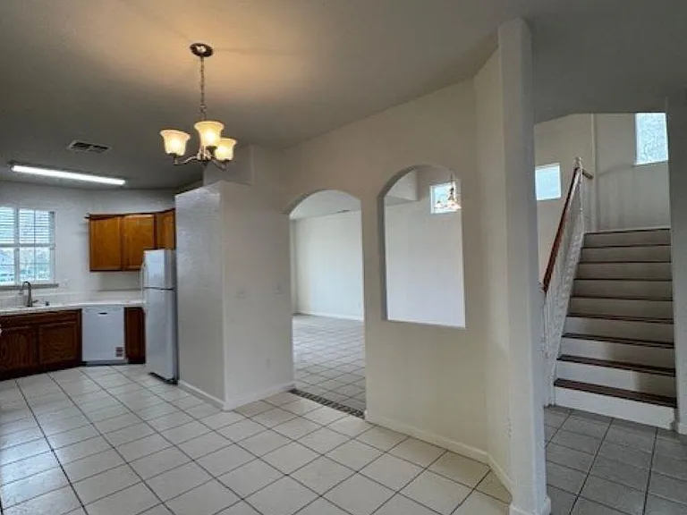 8224 Shay Cir — Photo 10