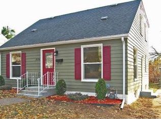 1974 Reaney Ave, Saint Paul, MN 55119