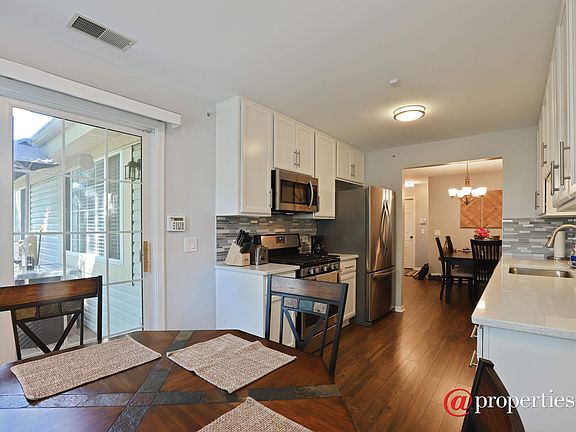 Kitchen / Breakfast Room