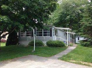 9 Amy Ln, Hampstead, NH 03841