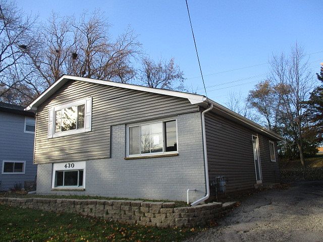 1st image of 430 E Clarendon Dr