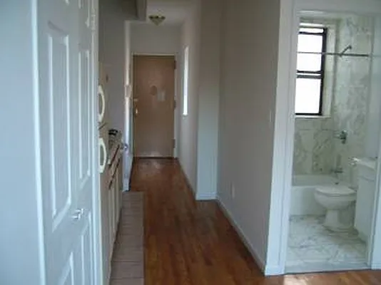 Rented by J Misrahi Realty Corp | media 4