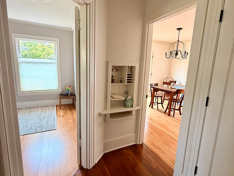 1828 NE Ravenna Blvd — Photo 14