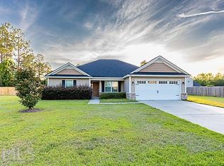 105 Black Gum Dr, Springfield, GA 31329