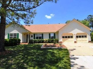 1404 Flurry Ct, Virginia Beach, VA 23454