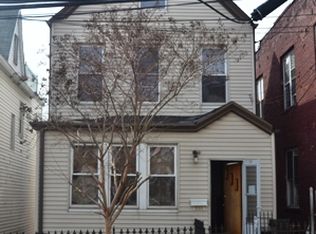 1521 Rosedale Ave, Bronx, NY 10460