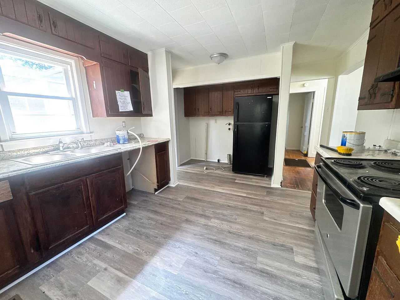 4 bed, 1192 sqft, $1,295 — Photo 4
