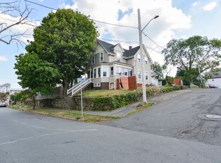 79 Webster St, Lynn, MA 01902