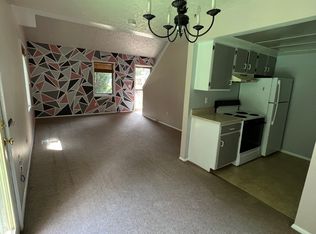 118 Whitehills Dr #2, East Lansing, MI 48823
