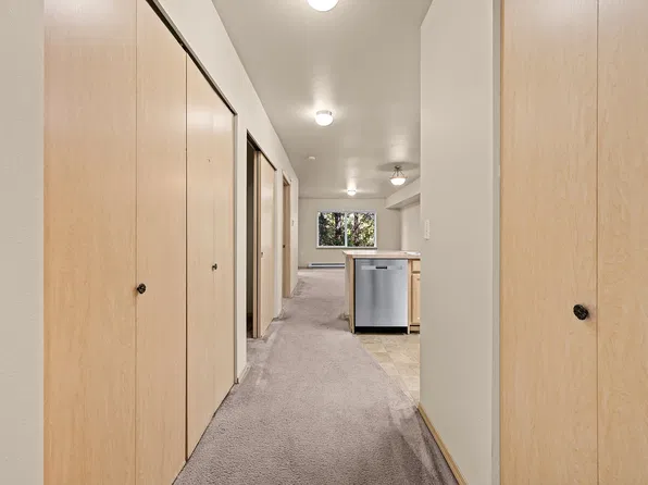 Creekside Villas 512, 512 Tremont Ave APT 102, Bellingham, WA 98226
