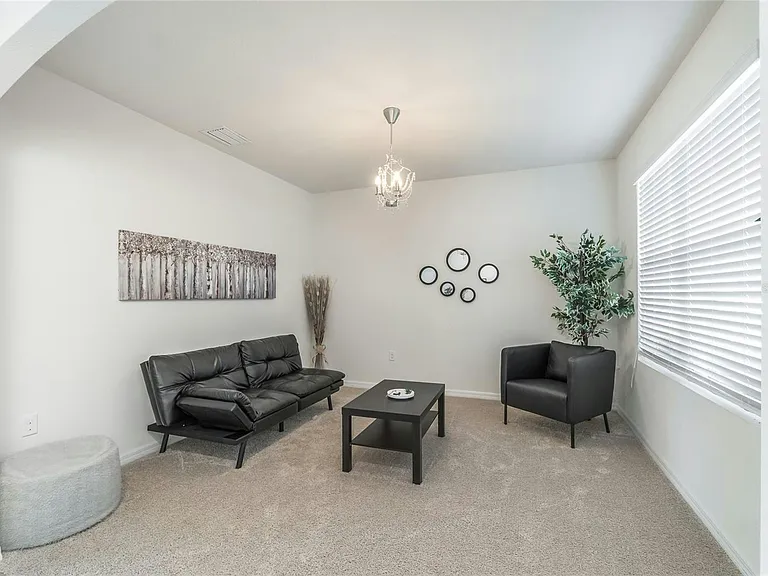 10008 Jadite Pl — Photo 7